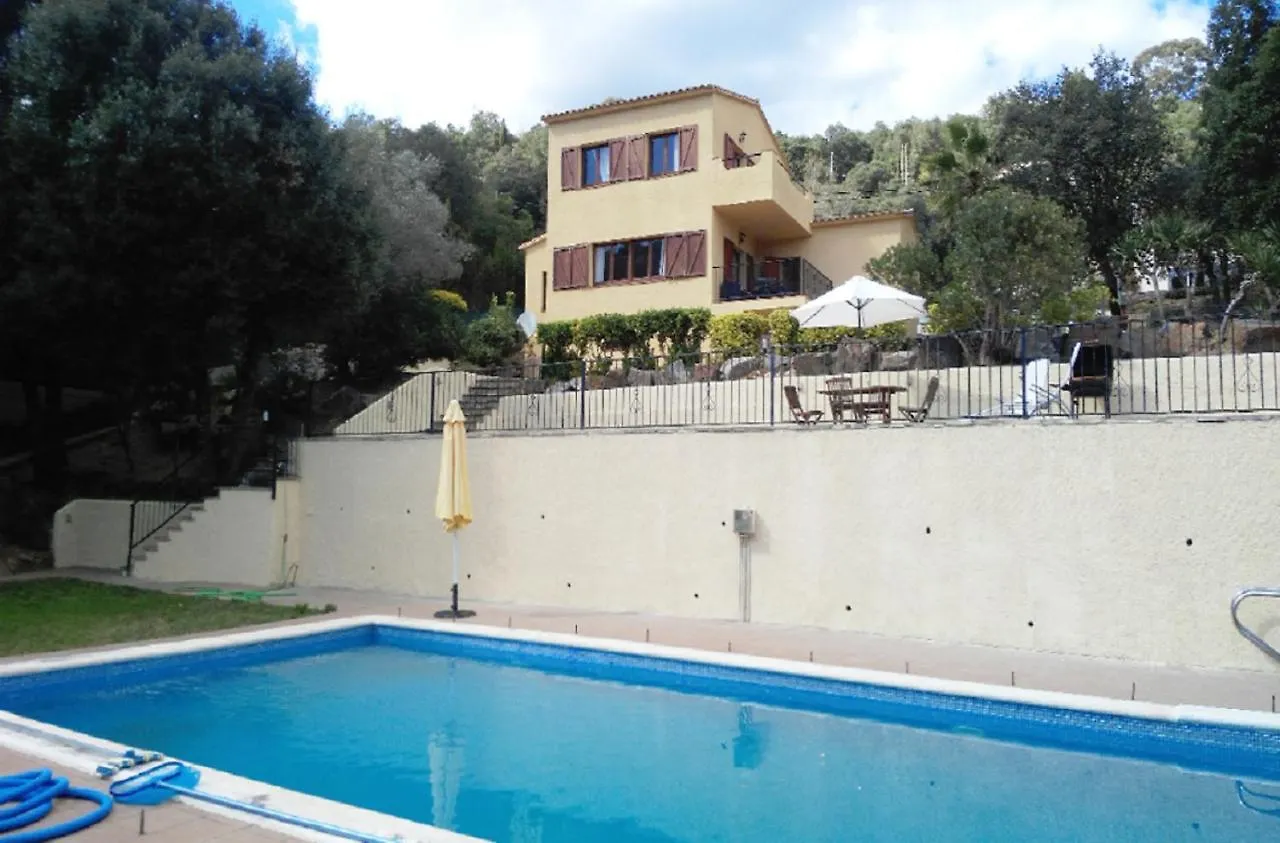 Villa For Eight Guests San Ciprian dels Alls