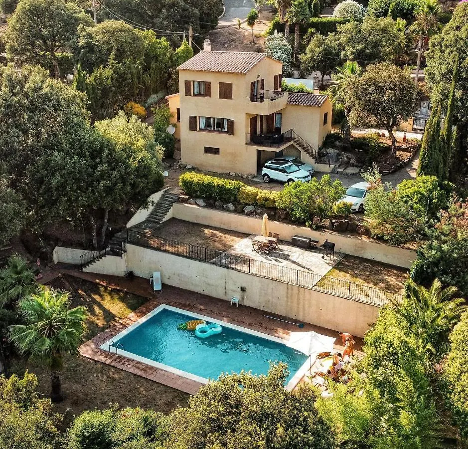 Villa For Eight Guests San Ciprian dels Alls